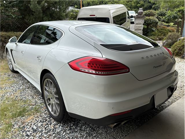 2015 Porsche PANAMERA 照片 3
