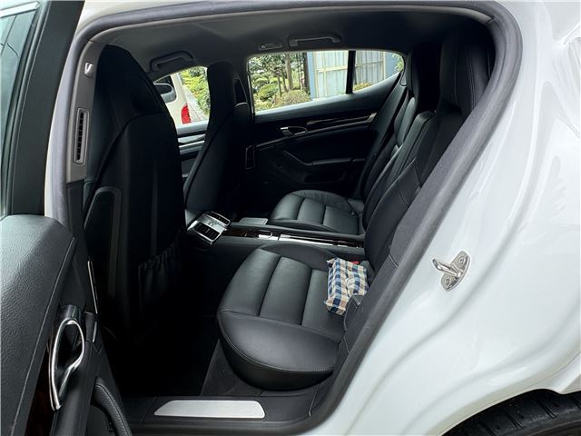 2015 Porsche PANAMERA 照片 7