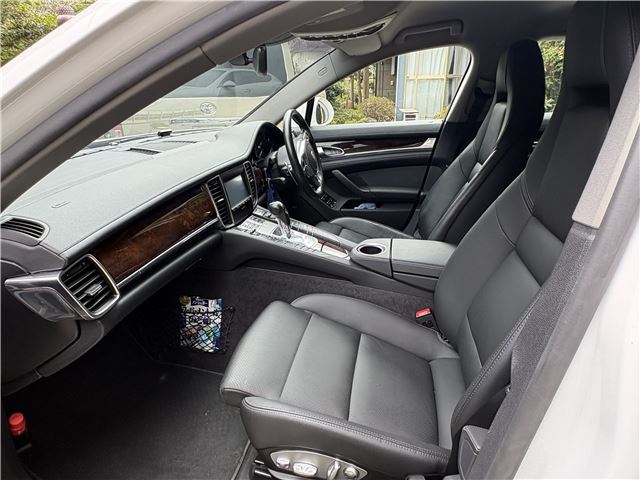 2015 Porsche PANAMERA 照片 6