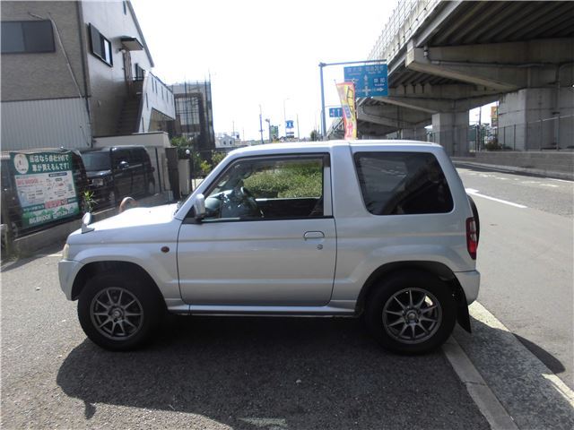2008 Nissan KICKS — миниатюра 11