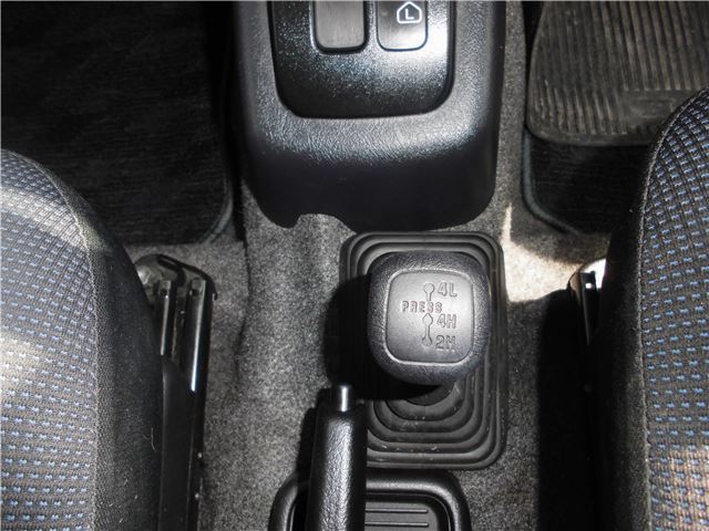 2008 Nissan KICKS — миниатюра 16