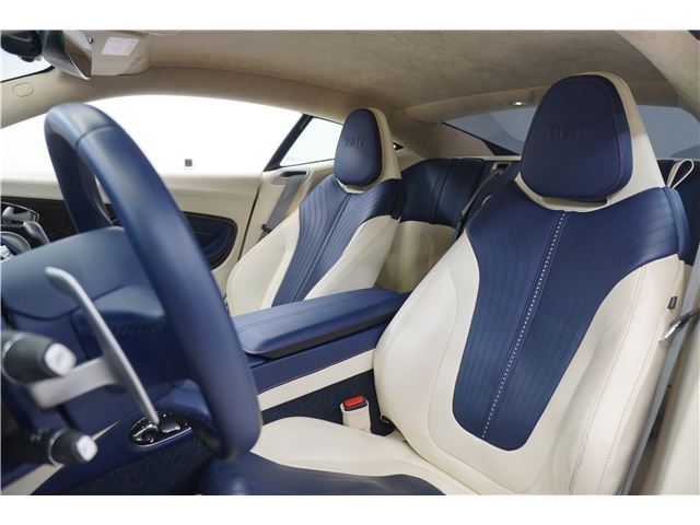 صورة مصغرة 24 لـ 2017 Aston Martin DB11