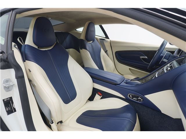 صورة مصغرة 27 لـ 2017 Aston Martin DB11