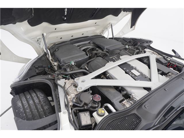 صورة مصغرة 36 لـ 2017 Aston Martin DB11