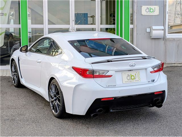 2015 Lexus RC F photo 3