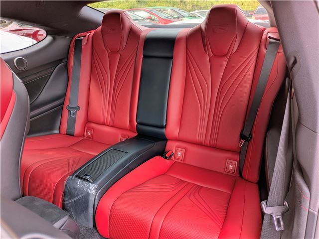صورة مصغرة 59 لـ 2015 Lexus RC F