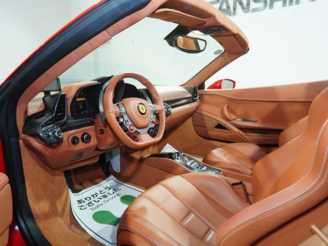2012 Ferrari 458 SPIDER — фото 3