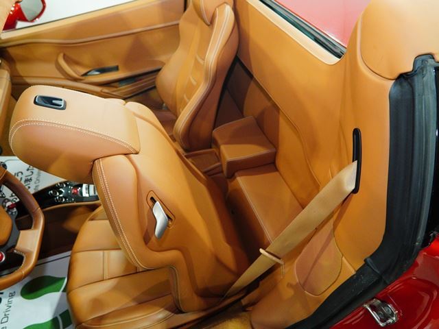 صورة مصغرة 13 لـ 2012 Ferrari 458 SPIDER