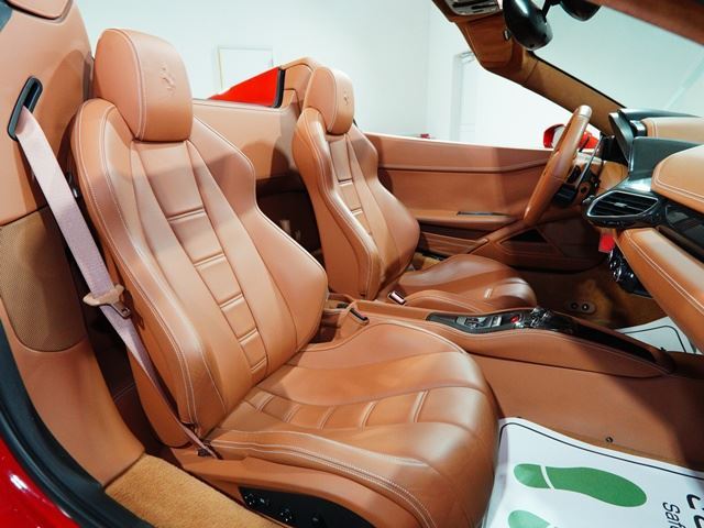 صورة مصغرة 19 لـ 2012 Ferrari 458 SPIDER