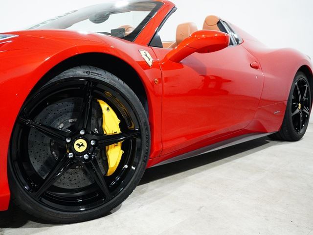 2012 Ferrari 458 SPIDER — фото 10