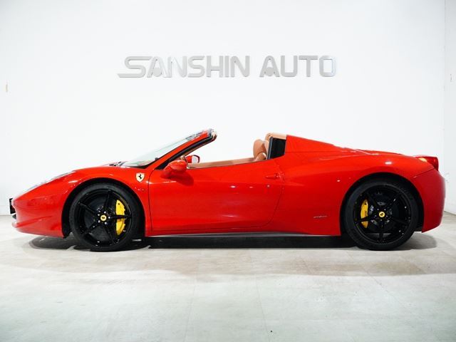 2012 Ferrari 458 SPIDER — фото 5