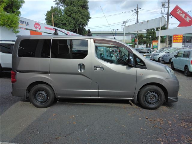 2009 Nissan NV200 VANETTE VAN photo 4