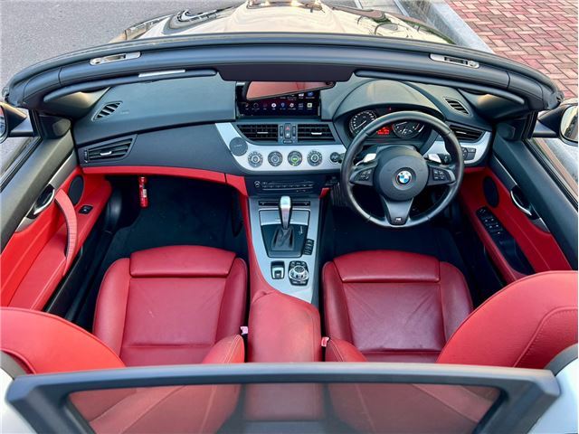 2010 BMW Z4 — миниатюра 15