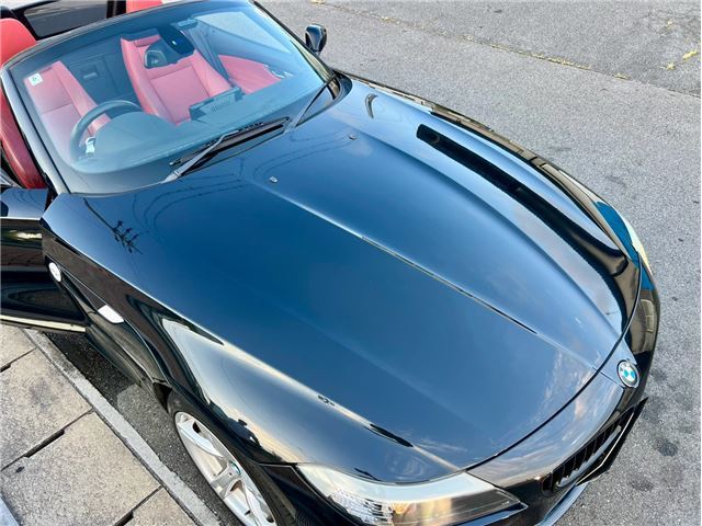 2010 BMW Z4 — миниатюра 13