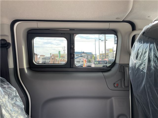 2026 Nissan NV200VANETTE WAGON 缩略图 36