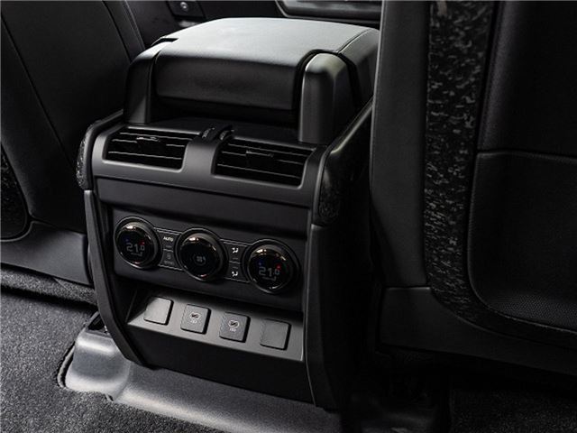 صورة مصغرة 24 لـ 2025 LAND Rover DEFENDER