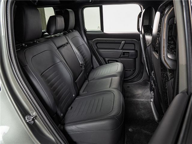 صورة مصغرة 28 لـ 2025 LAND Rover DEFENDER