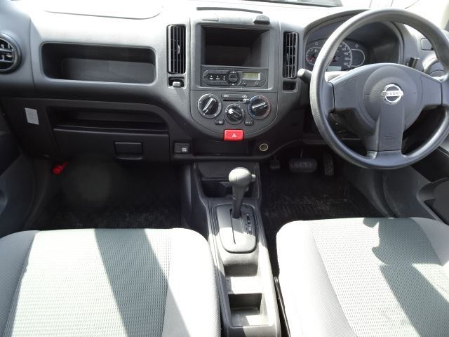 صورة مصغرة 27 لـ 2019 Nissan NV150AD