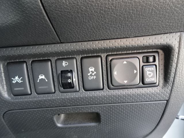 صورة مصغرة 35 لـ 2019 Nissan NV150AD