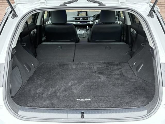 2011 Lexus CT — миниатюра 27