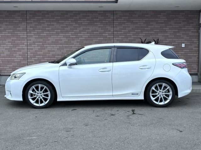 2011 Lexus CT — миниатюра 33
