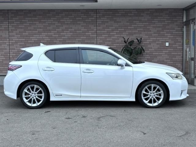 2011 Lexus CT — фото 5