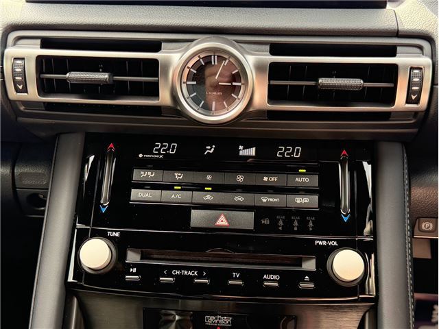 صورة مصغرة 18 لـ 2022 Lexus IS