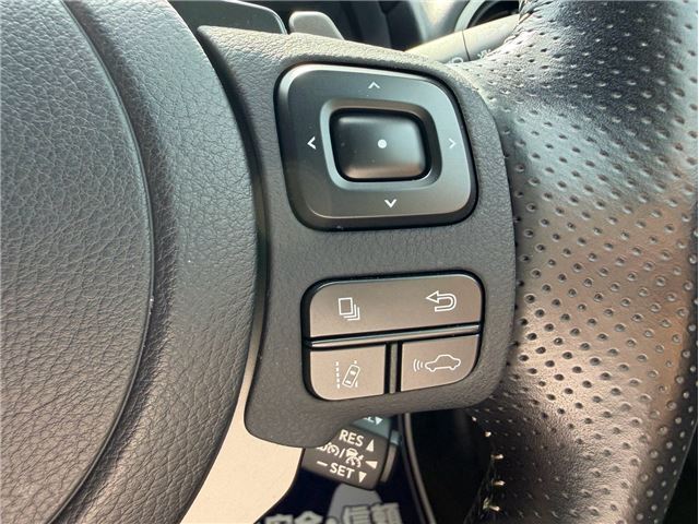 صورة مصغرة 23 لـ 2022 Lexus IS