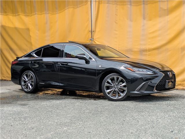 2019 Lexus ES photo 1