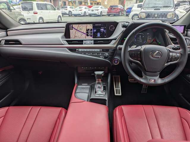 2019 Lexus ES thumbnail 17