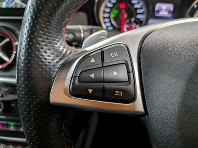 صورة مصغرة 27 لـ 2016 Mercedes-BENZ CLA-CLASS AMG