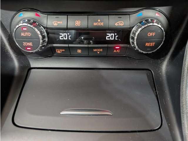 صورة مصغرة 42 لـ 2016 Mercedes-BENZ CLA-CLASS AMG