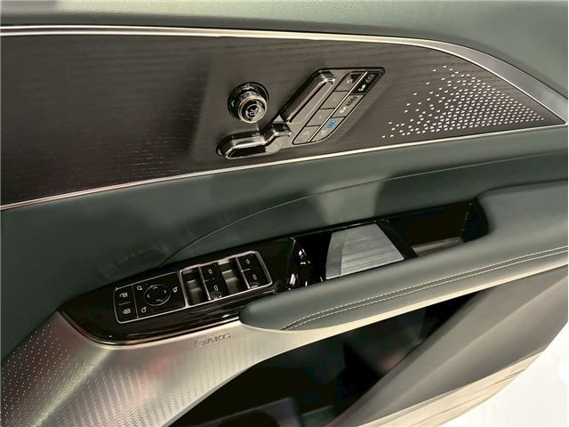 2025 Cadillac LYRIQ — миниатюра 20