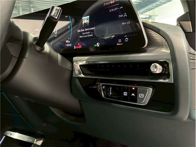 2025 Cadillac LYRIQ — миниатюра 27