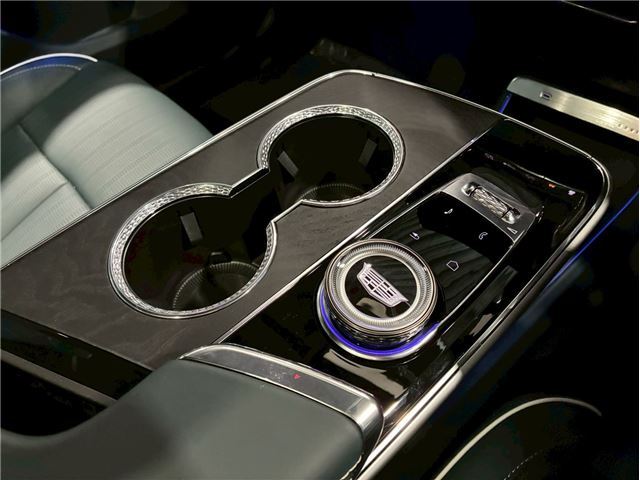 2025 Cadillac LYRIQ — миниатюра 42