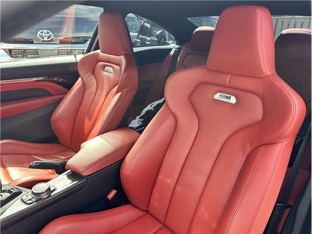 صورة مصغرة 24 لـ 2015 BMW M4