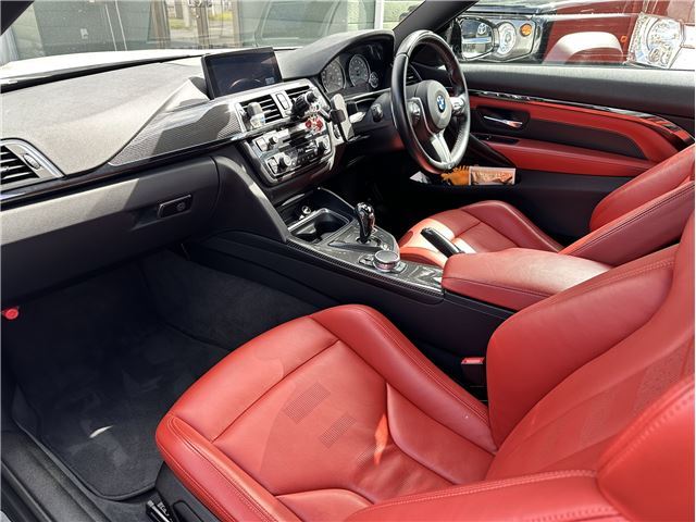 صورة مصغرة 25 لـ 2015 BMW M4
