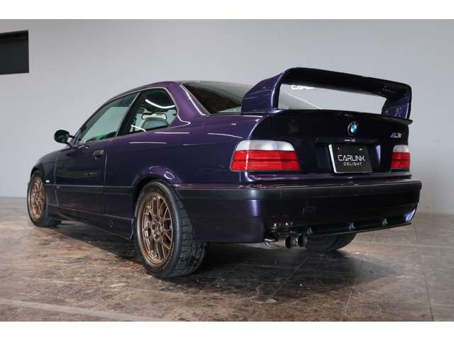 صورة مصغرة 24 لـ 1996 BMW M3