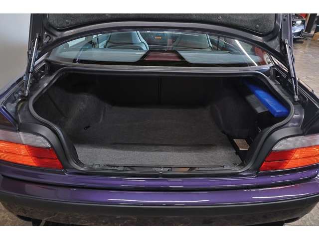 صورة مصغرة 31 لـ 1996 BMW M3
