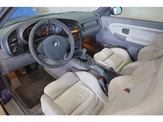 صورة مصغرة 60 لـ 1996 BMW M3