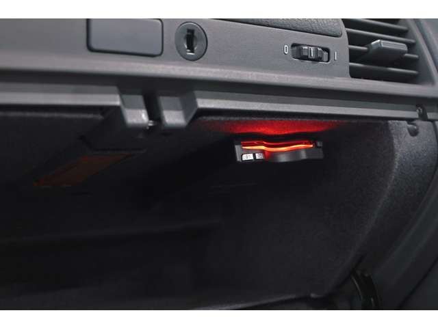 صورة مصغرة 71 لـ 1996 BMW M3