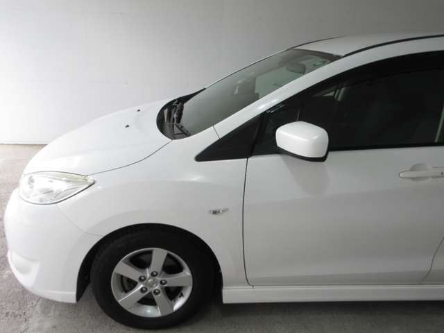 2011 Nissan LAFESTA 照片 2