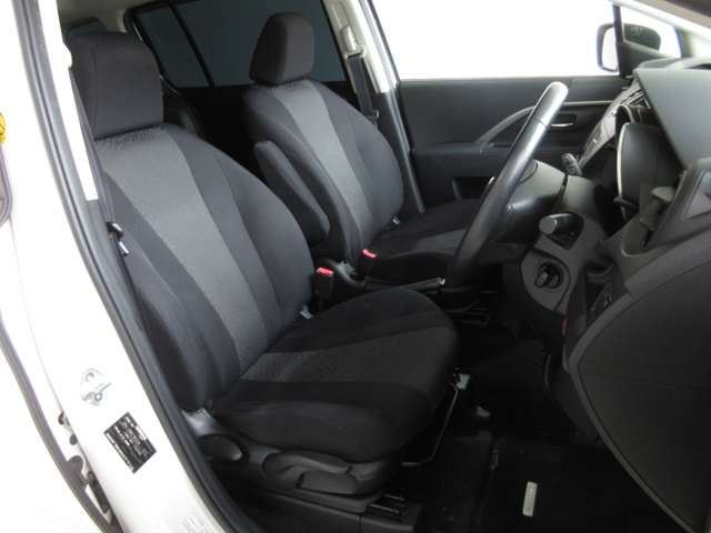 2011 Nissan LAFESTA — миниатюра 11