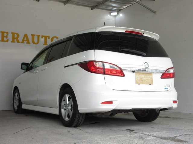 2011 Nissan LAFESTA — миниатюра 27