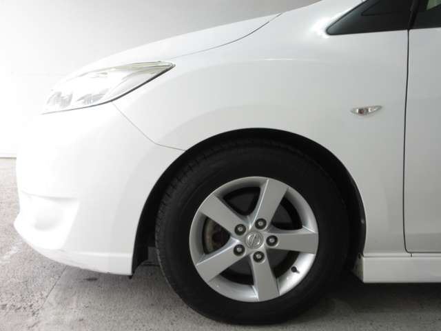 2011 Nissan LAFESTA — миниатюра 32