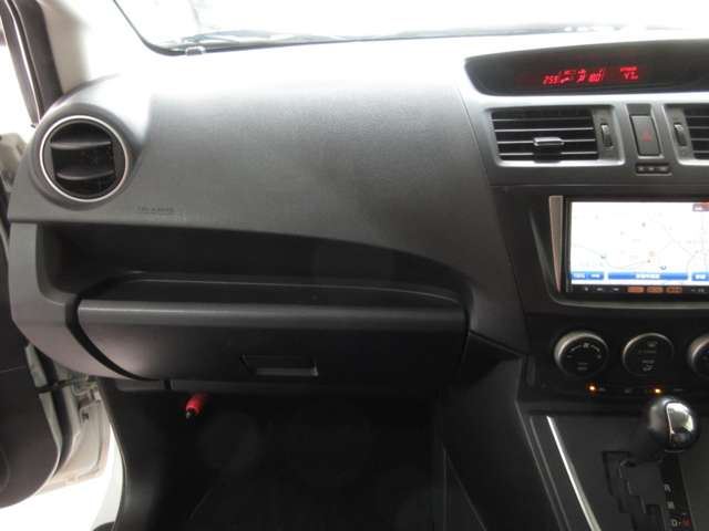 2011 Nissan LAFESTA — миниатюра 52