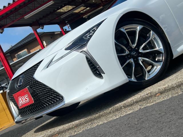 2017 Lexus LC — фото 2