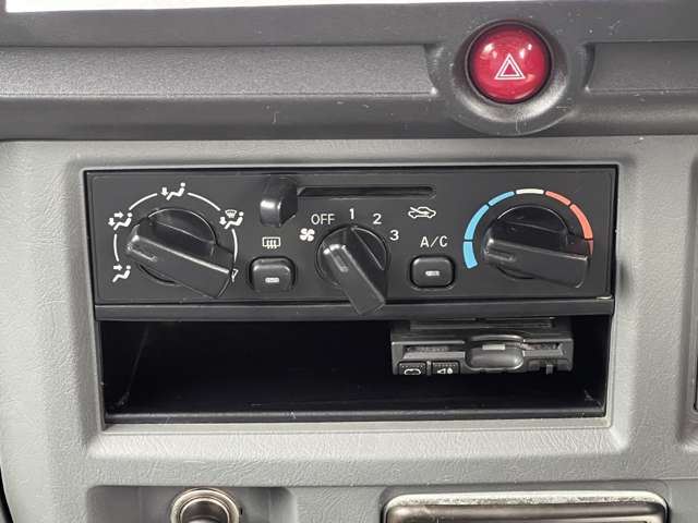 2013 Nissan NV100CLIPPER RIO — миниатюра 14