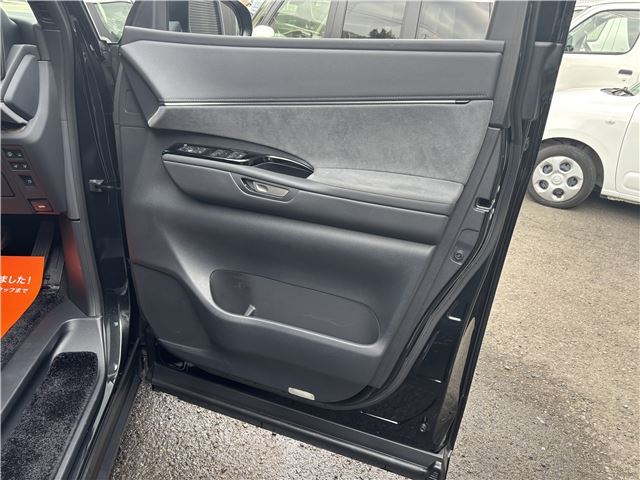 صورة مصغرة 24 لـ 2024 Lexus LM