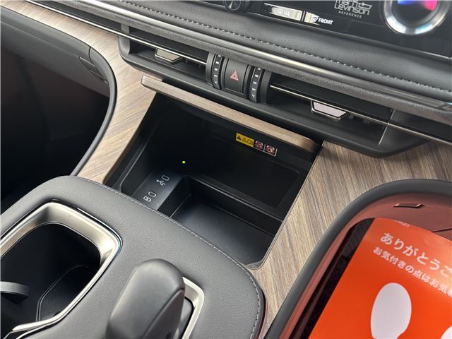 صورة مصغرة 47 لـ 2024 Lexus LM